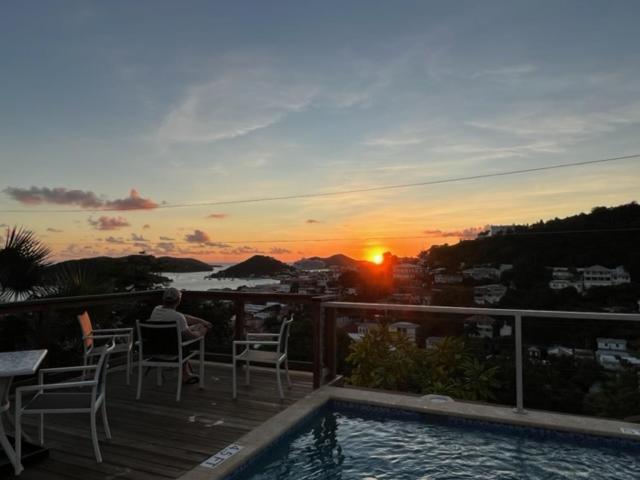 The Green Iguana Hotel Charlotte Amalie Luaran gambar
